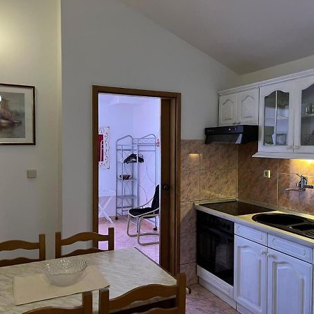 Apartman Gorana With Swimming Pool Елса Экстерьер фото